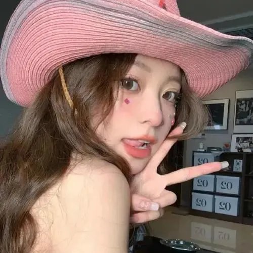 田间小路的花花公子